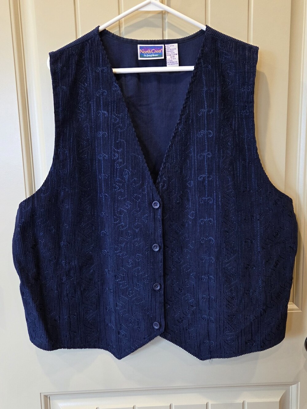 North Crest Vintage Navy Corduroy Embroidered Vest | Plus Size 2X / 18W-20W